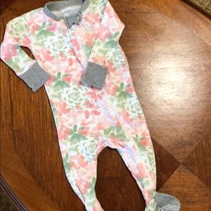 Burts Bees 🐝 Zippered Pjs